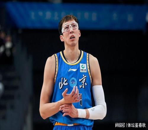 霍福德创队,史纪录,成为自帕里,欧亿体育官网,欧亿体育平台,欧亿体育链接,欧亿体育官方