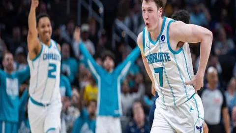 决战巅峰，直指五连冠！揭秘市场风云，这场关键之战不容错过！